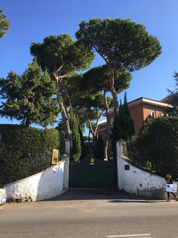 Casa Nostra Signora Hotel Isola Farnese Exterior foto